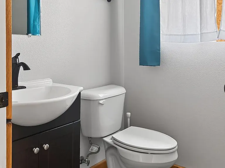2909 Elderberry Ave — Photo 18