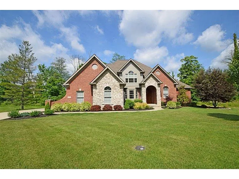 2031 Tall Pines Ln photo 1