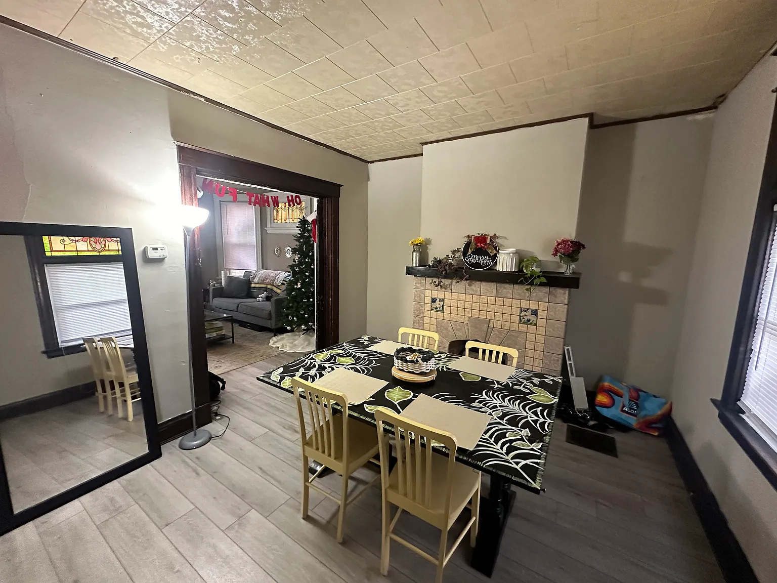 5 bed, 1.5 bath, 1567 sqft, $3,395 — Photo 4