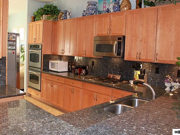 5th image of 1114 Turnberry Dr