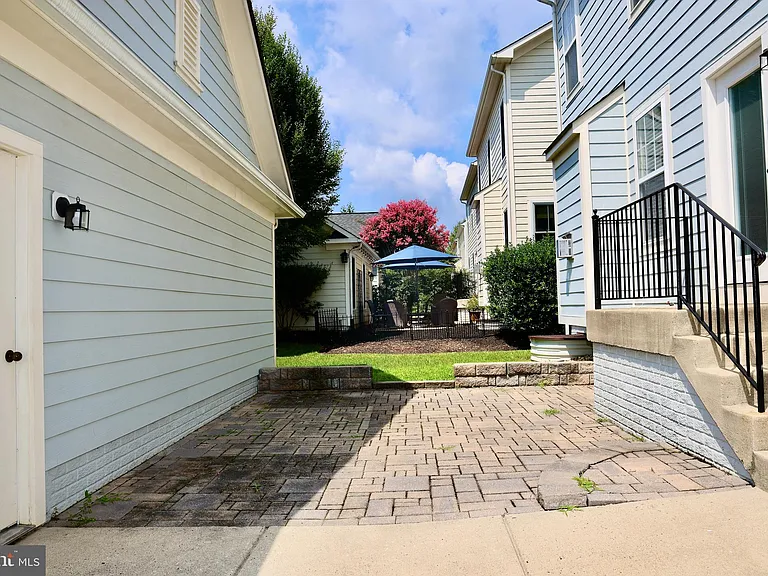 1106 Innis Dr — Photo 13