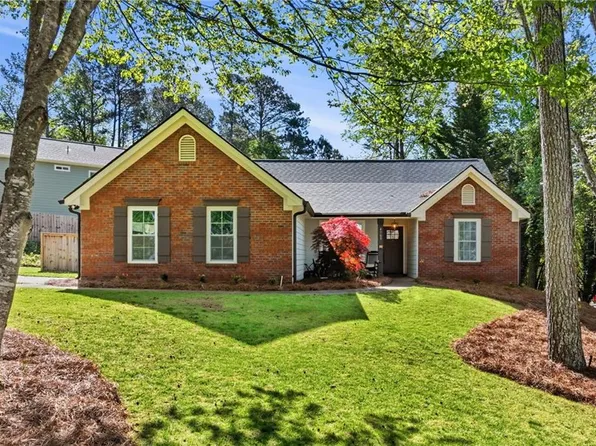 4069 Manor Hill Pl, Buford, GA 30519