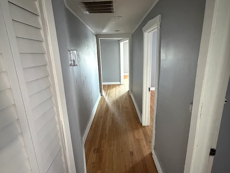 3947 W Van Buren St — Photo 8