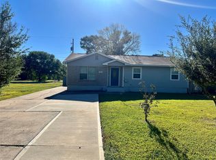 3311 Crestmeadow Dr, Pasadena, TX 77505