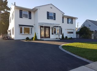 78 Wantagh Ave, Levittown, NY 11756