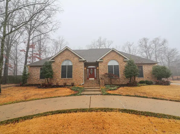 3921 Towering Oaks Dr, Jonesboro, AR 72404