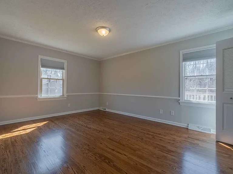 123 Temple Cir — Photo 16
