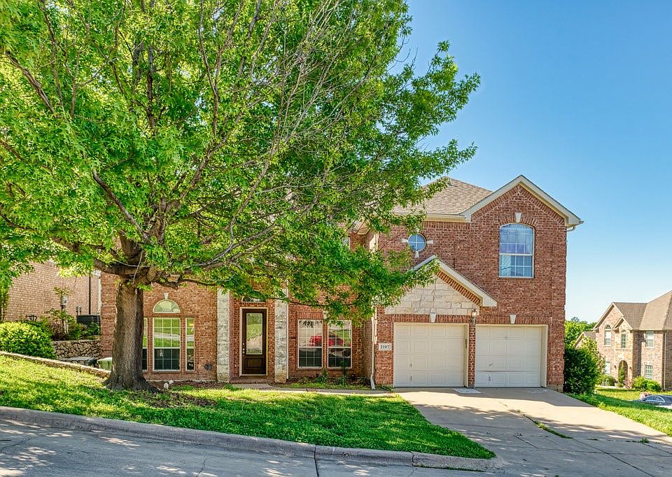 1st image of 2107 Lindblad Ct
