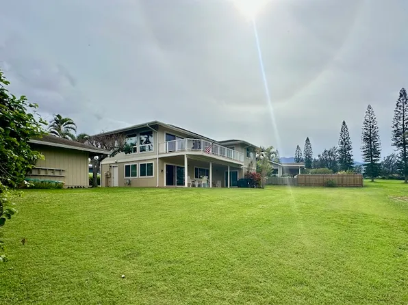 2750 Kalialani Cir, Makawao, HI 96768