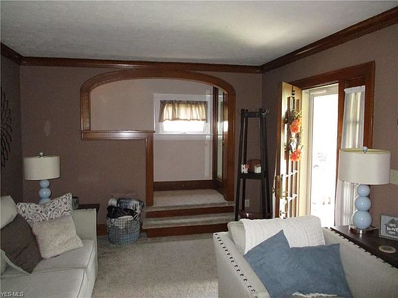 4th image of 718 Mildred Ave