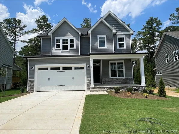 221 Timber Skip Dr, Spring Lake, NC 28390