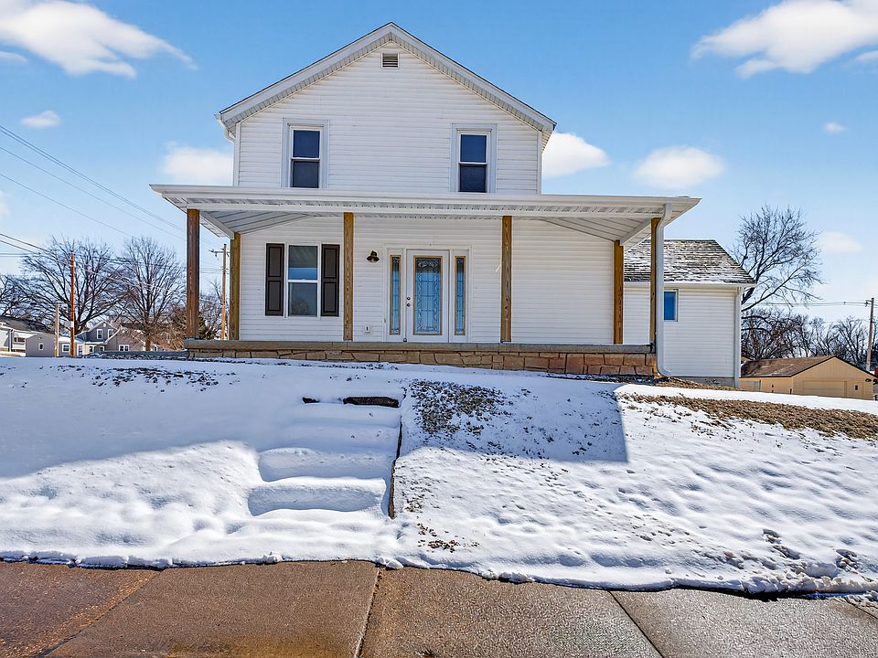 1st image of 2929 N 3rd St