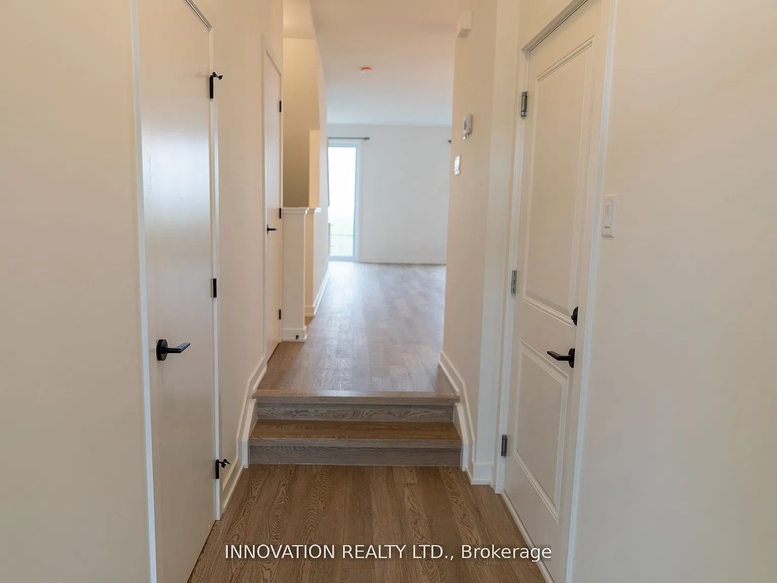3 bed, $2,700 — Photo 2