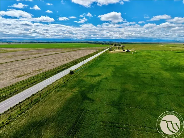 1245 26th Rd NW, Bynum, MT 59419