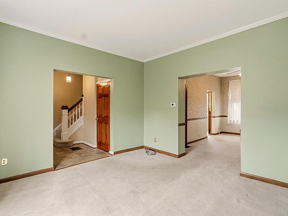 4th image of 727 Linden Ave