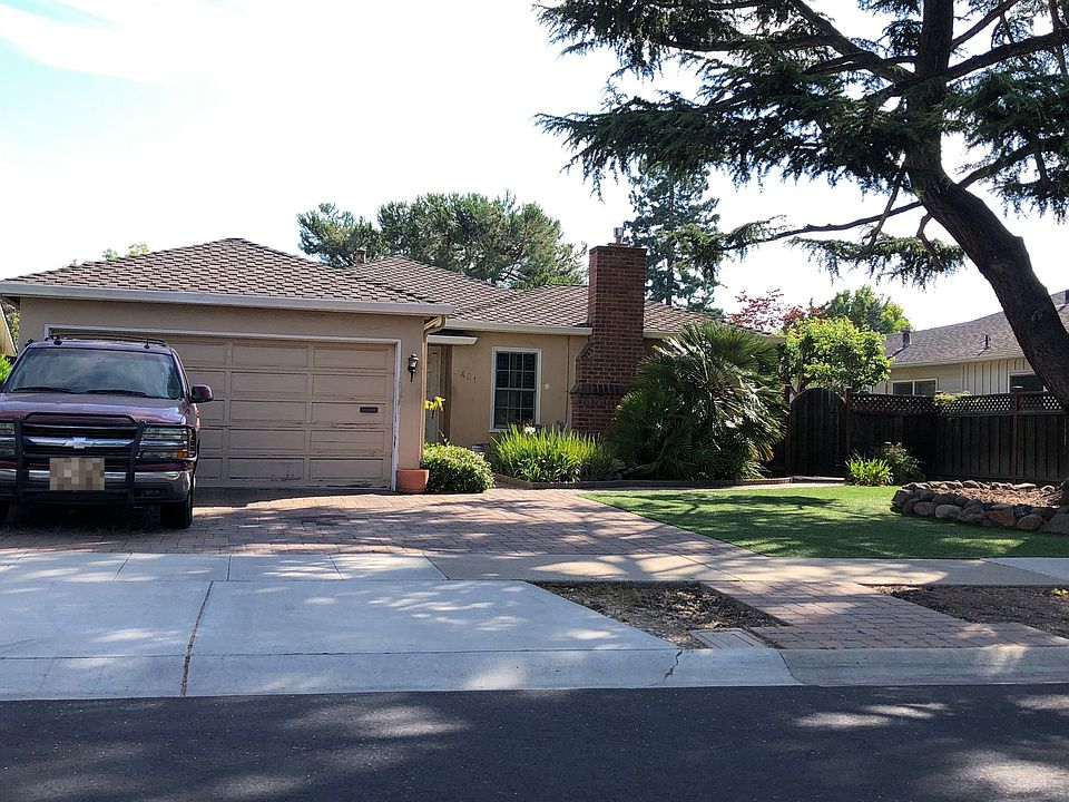 1st image of 2421 Ramona St
