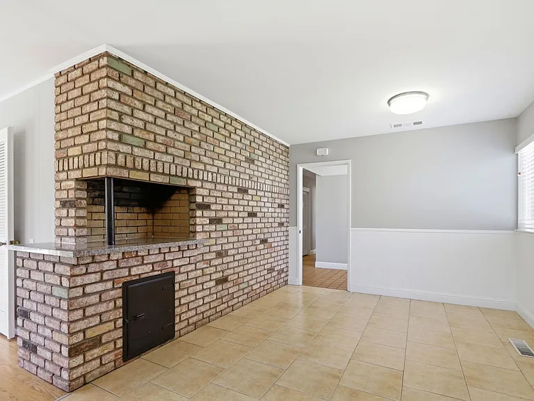 1498 S Mary Ave — Photo 15