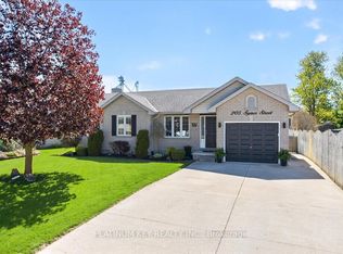 205 Symes St, Southwest Middlesex, ON N0L1M0