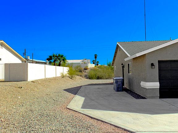 3rd image of 3248 Jamaica Blvd S