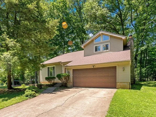 1674 Foxwood Trl, Loveland, OH 45140