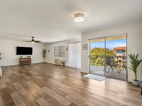 2389 Via Mariposa W Unit 2A, Laguna Woods, CA 92637