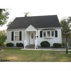 223 Mount Vernon Ave photo 1
