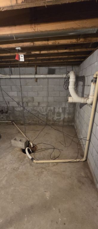 4453 Yates Rd - Property Image