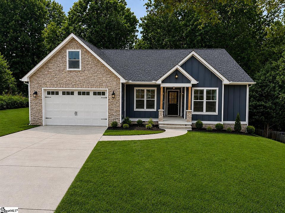 1st image of 129 Faulkner Cir