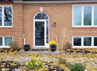 7 Harbour Cres UNIT 2, Wasaga Beach, ON L9Z 1G4