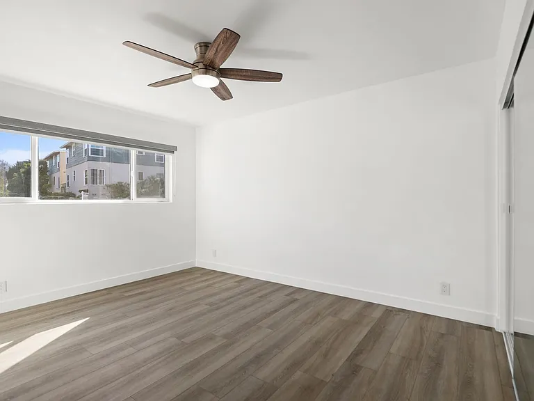 8777 Cadillac Avenue Apartments — Photo 18