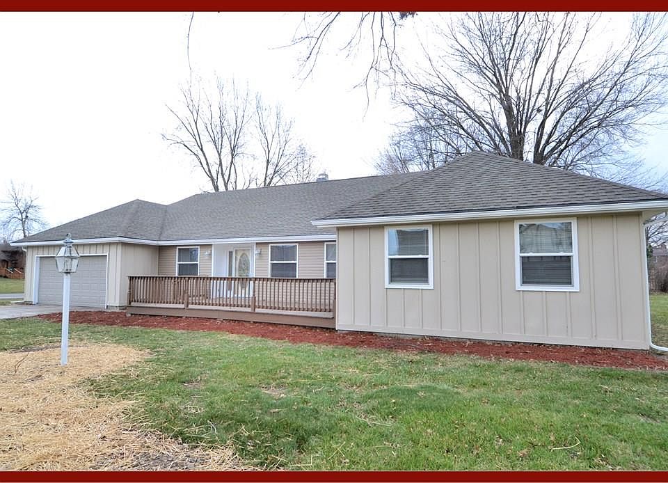 1st image of 908 Cherry Ln