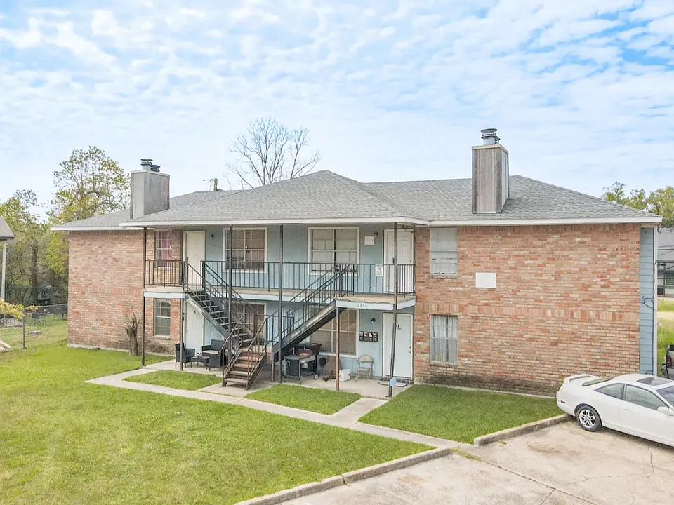 2266 Anne Marie Dr