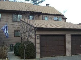 105 Wynwood Dr, Enfield, CT 06082