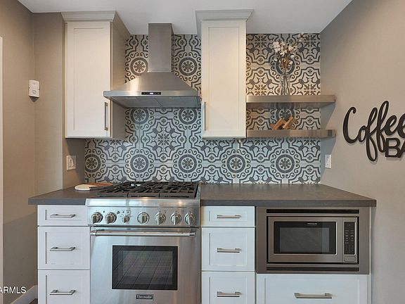 5th image of 4248 N PARKWAY Avenue