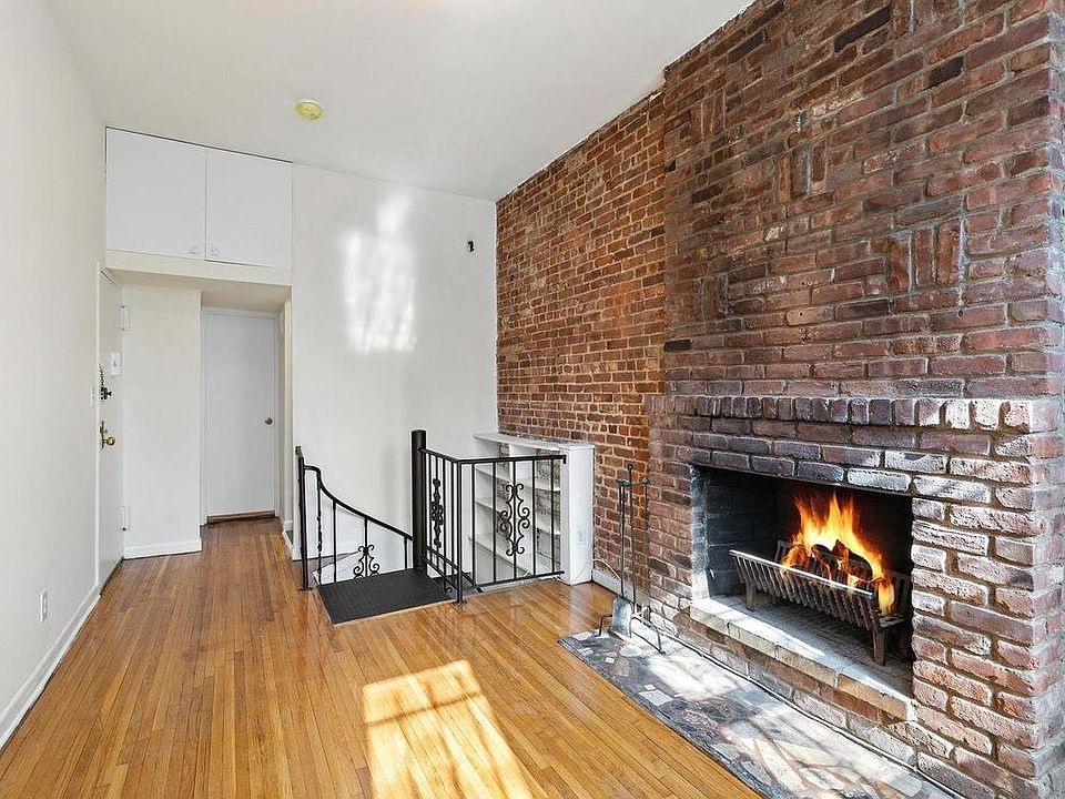 1st image of 437 W 48th St APT D