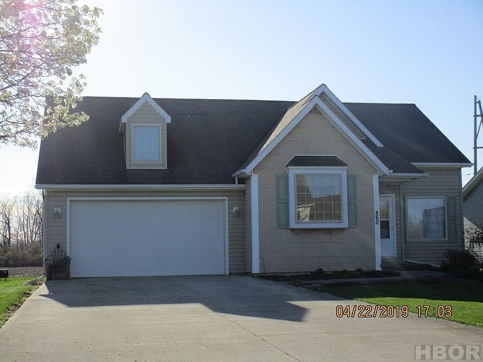 1st image of 860 Shields Dr