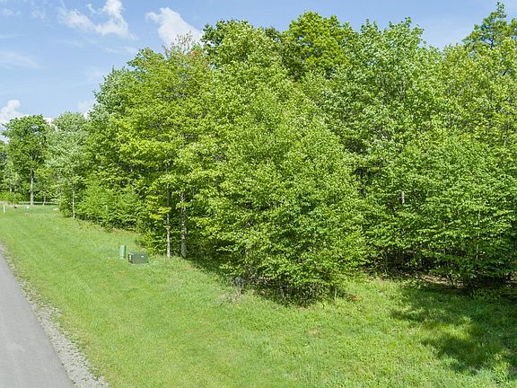 3rd image of LOT 15 Greenbrier Dr