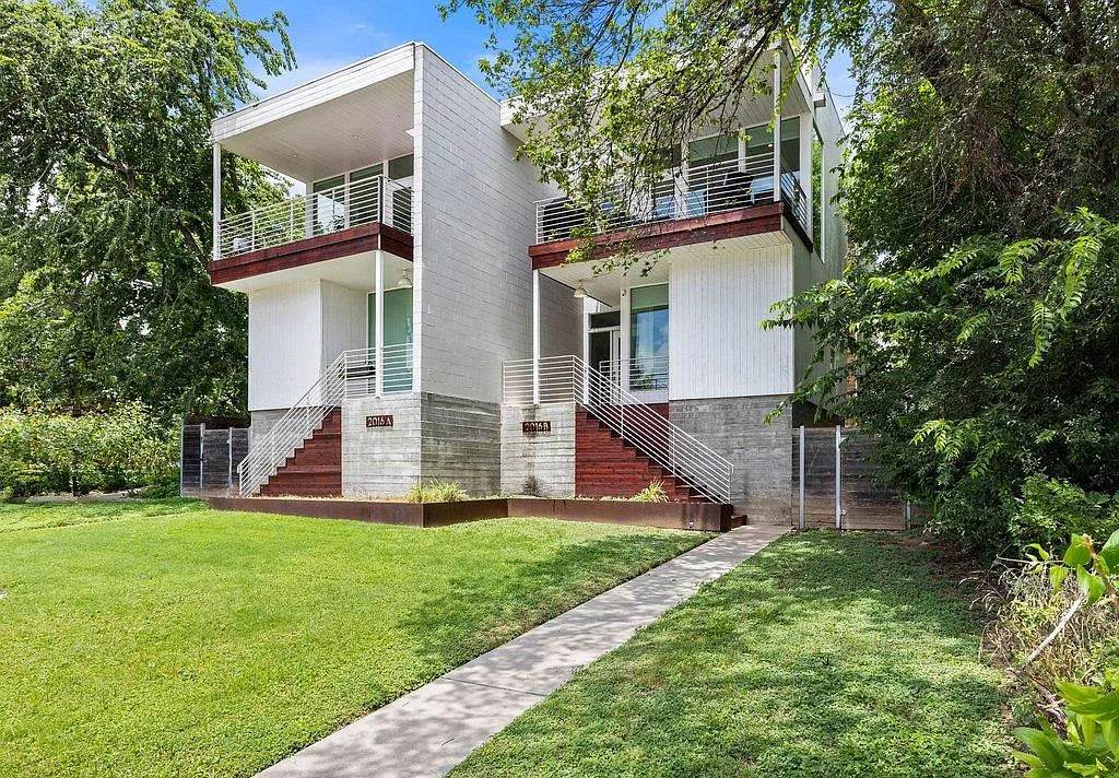 3 bed, 2.5 bath, 1519 sqft, $4,400 — Photo 1