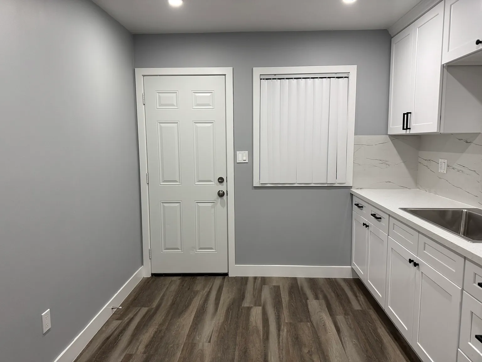 2 bed, 970 sqft, $1,300 — Photo 3