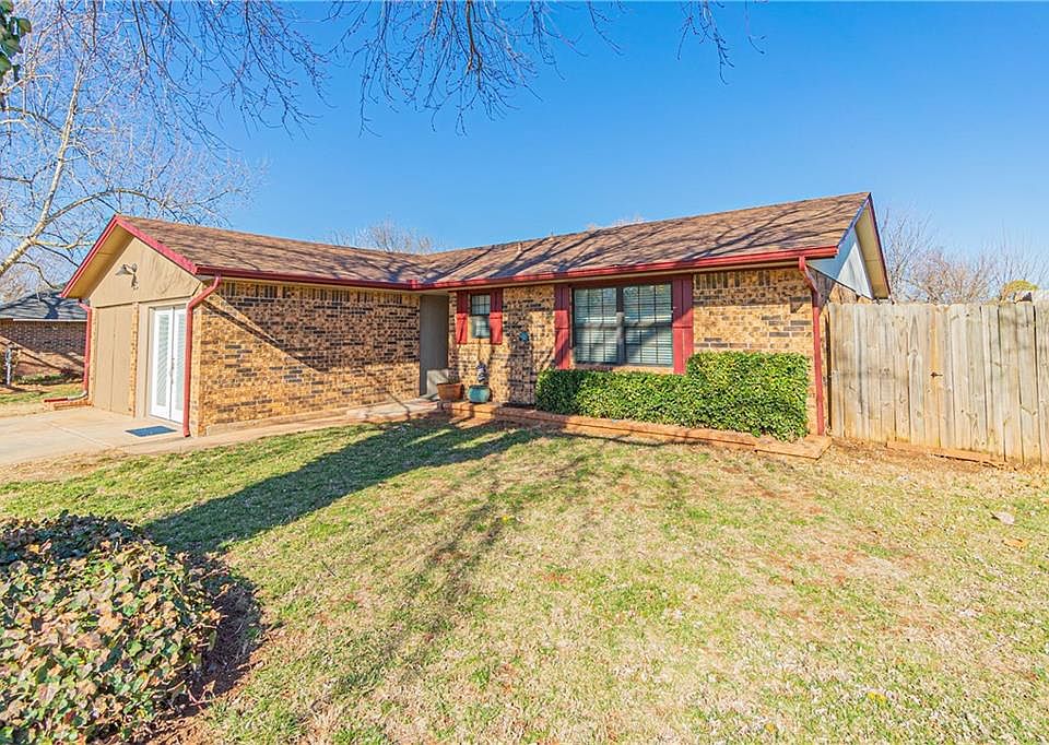 1st image of 425 W Juniper Dr