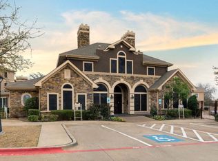 Providence at Prairie Oaks Apartments, Arlington, TX 76010