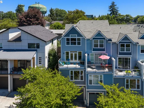 6920 N Charleston Ave, Portland, OR 97203
