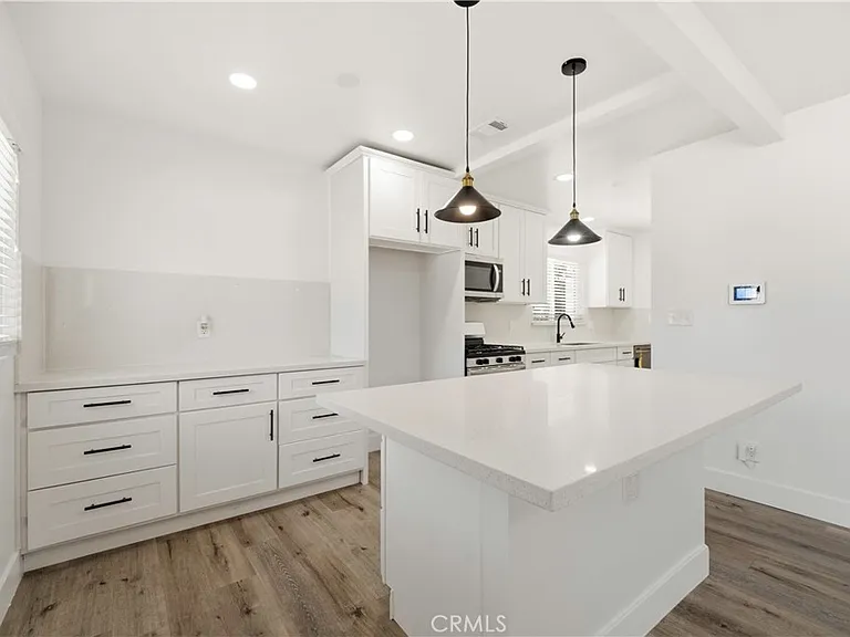 13173 McKinley Ave #FRONT HOUSE — Photo 10