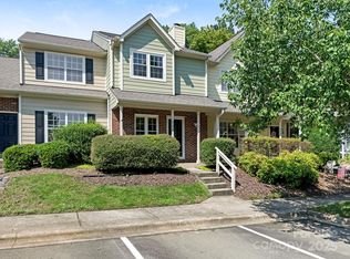 9104 Four Mile Creek Rd, Charlotte, NC 28277