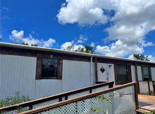 8530 Hart Dr, North Fort Myers, FL 33917