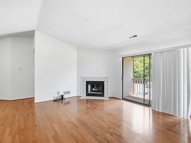76 View Terrace Dr #9 — Photo 10
