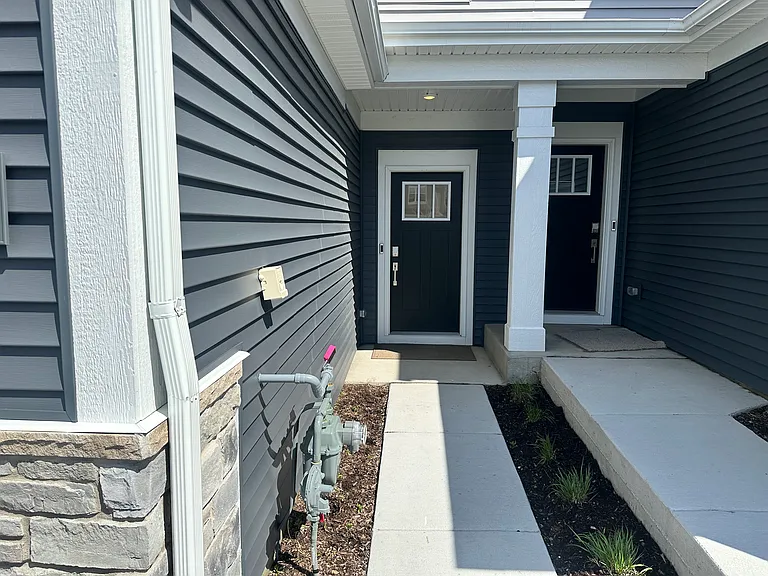 12134 Kelley Ln — Photo 2