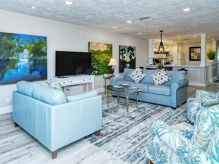 1255 E Peppertree Dr #305 — Photo 17