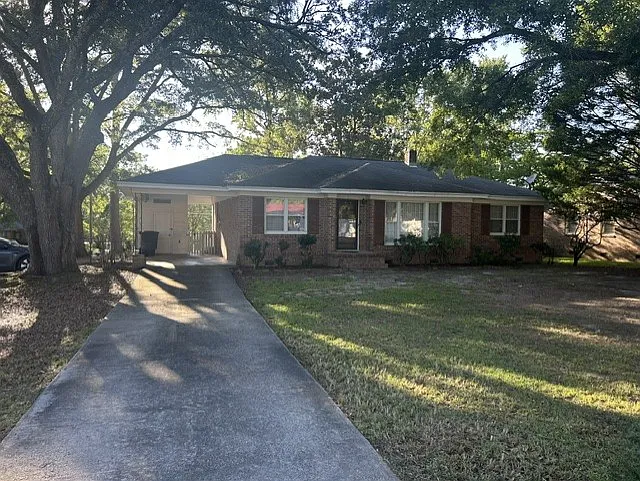 639 Veterans Rd