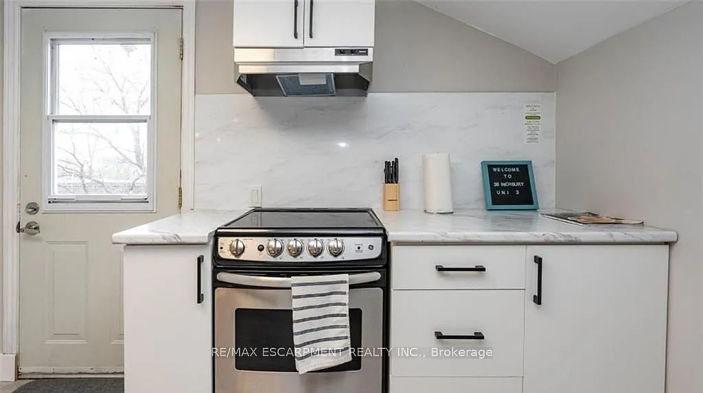 1 bed, $1,295 — Photo 4
